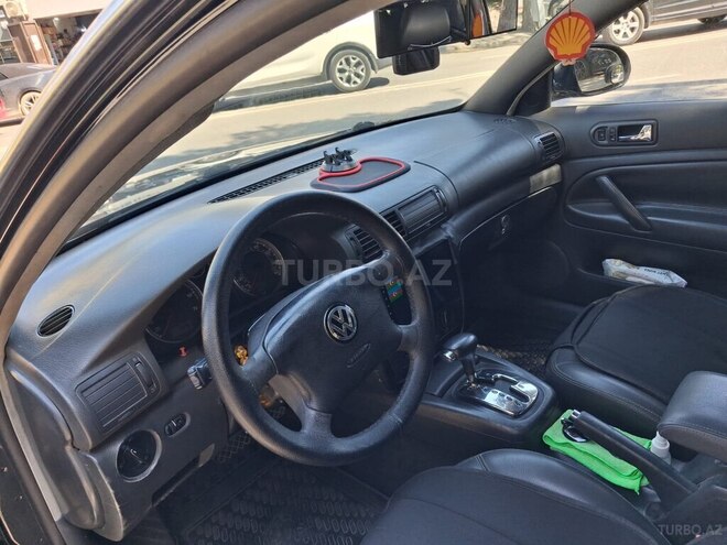 Volkswagen Passat 2003, 184,300 km - 1.8 l - Bakı