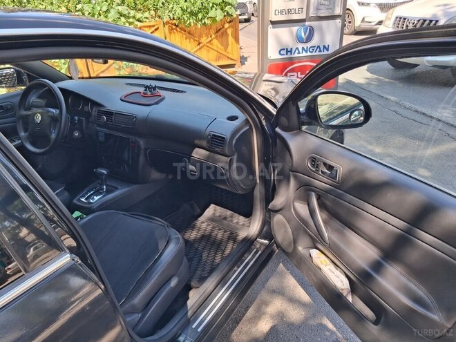 Volkswagen Passat 2003, 184,300 km - 1.8 l - Bakı