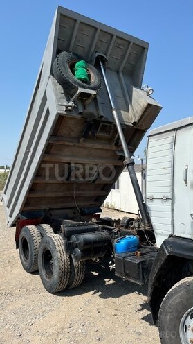 KamAz 6520 1992, 350,000 km - 11.0 l - Salyan