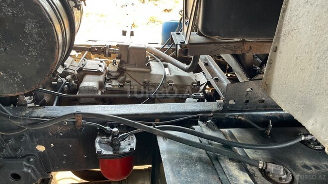 KamAz 6520 1992, 350,000 km - 11.0 l - Salyan