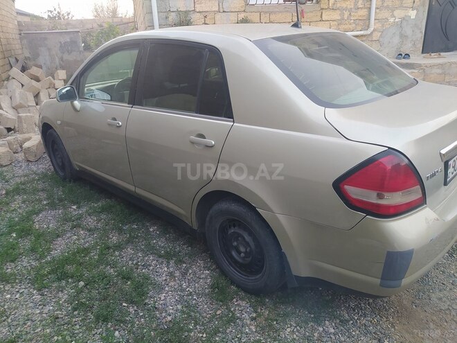 Nissan Tiida 2006, 400,000 km - 1.6 l - Sumqayıt