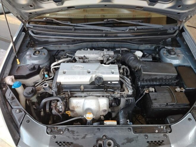 Kia Rio 2008, 315,000 km - 1.4 l - Quba
