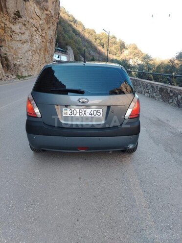 Kia Rio 2008, 315,000 km - 1.4 l - Quba