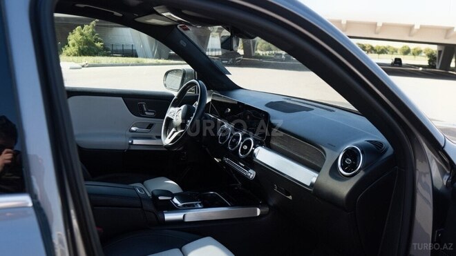 Mercedes GLB 250 4MATIC 2019, 178,000 km - 2.0 l - Bakı