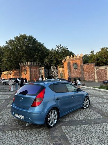 Hyundai i30 2011, 289,000 km - 1.6 л - Tovuz