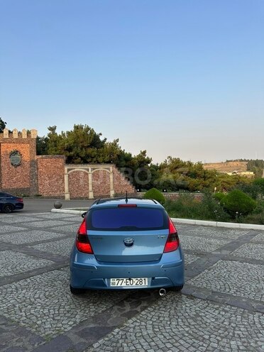 Hyundai i30 2011, 289,000 km - 1.6 л - Tovuz