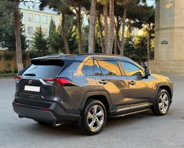 Toyota RAV4 2020, 26,000 km - 2.0 л - Bakı