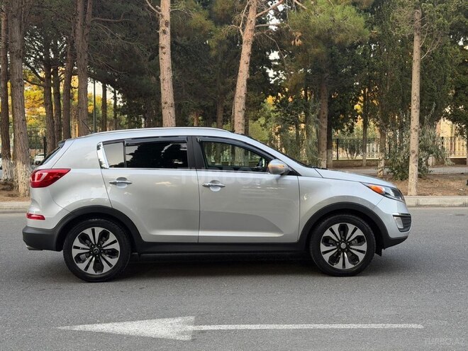 Kia Sportage 2013, 181,000 km - 2.0 l - Bakı
