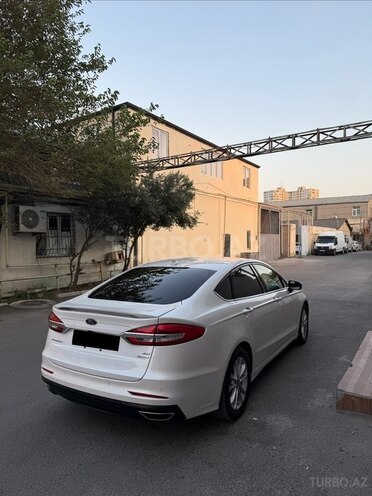 Ford Fusion (North America) 2019, 68,000 km - 1.5 л - Bakı