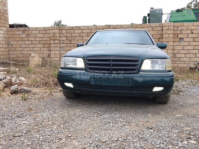 Mercedes C 220 1995, 500,000 km - 2.2 л - Oğuz