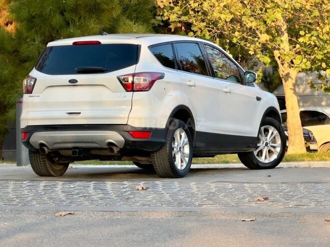 Ford Escape 2017, 217,500 km - 1.5 l - Gəncə
