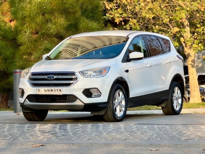 Ford Escape 2017, 217,500 km - 1.5 l - Gəncə