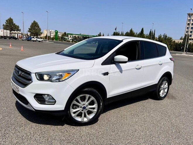 Ford Escape 2017, 217,500 km - 1.5 l - Gəncə