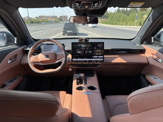 Changan  2025, 26,500 km - 1.5 л - Bakı