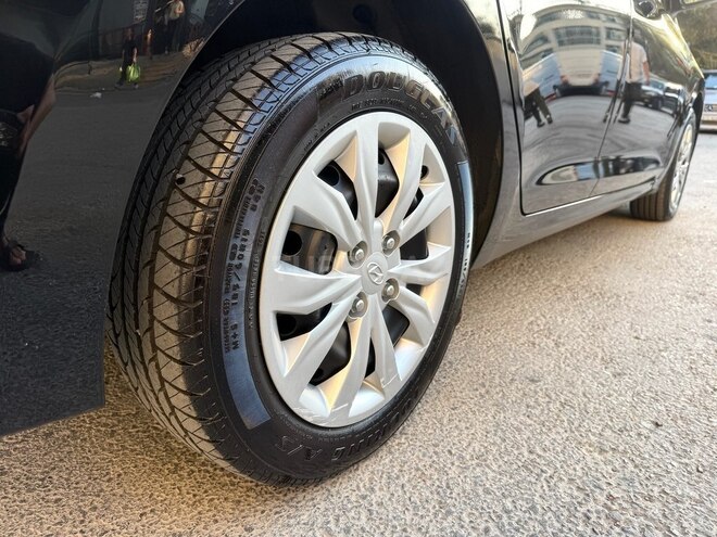 Hyundai Accent 2021, 101,800 km - 1.6 l - Bakı