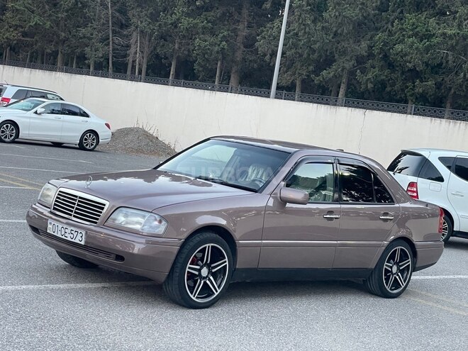Mercedes C 180 1994, 380,000 km - 1.8 l - Sumqayıt