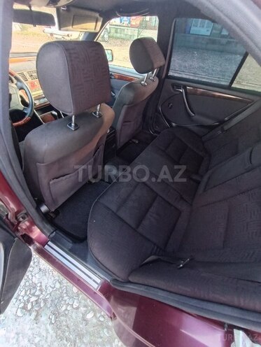 Mercedes C 240 1998, 420,000 km - 2.4 l - Quba