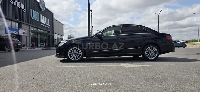 Mercedes E 250 2009, 335,000 km - 2.1 l - Bakı