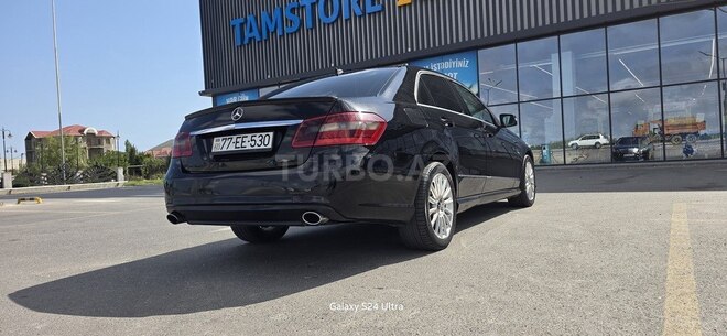 Mercedes E 250 2009, 335,000 km - 2.1 l - Bakı