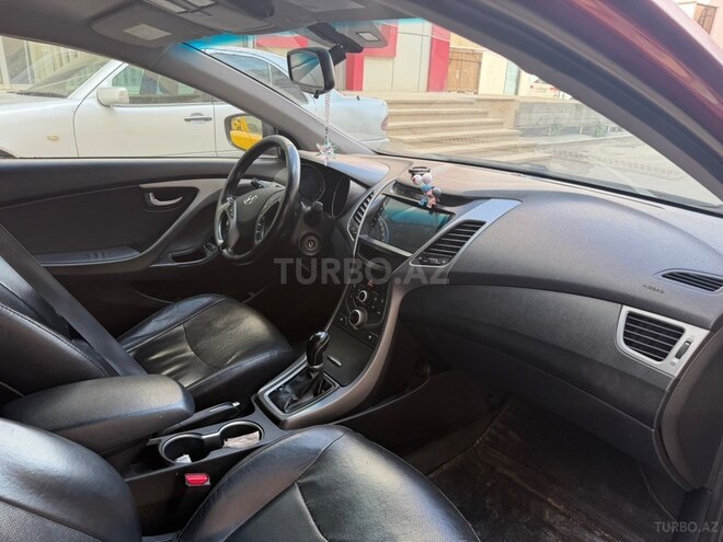 Hyundai Elantra 2015, 245,000 km - 1.8 l - Bakı