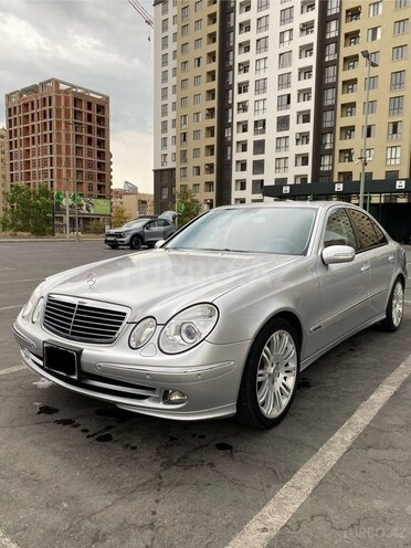 Mercedes E 350 2005, 139,600 km - 3.5 l - Bakı