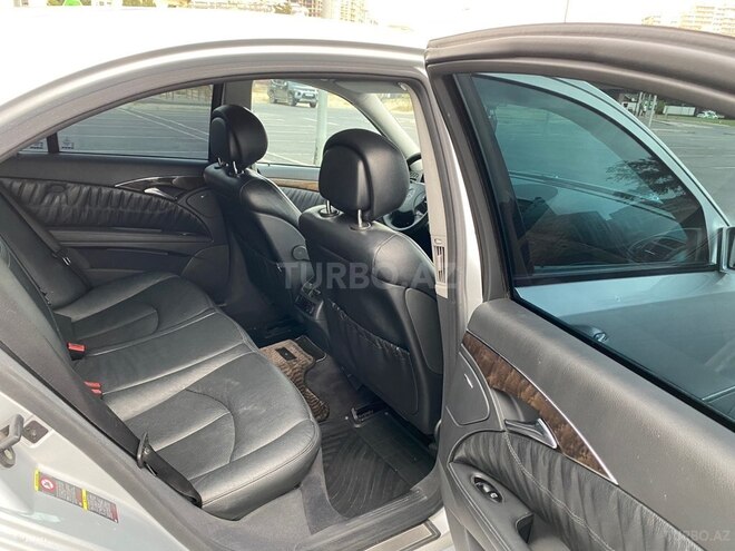 Mercedes E 350 2005, 139,600 km - 3.5 l - Bakı