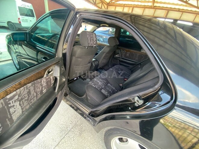 Mercedes E 220 1998, 432,000 km - 2.2 л - Bakı