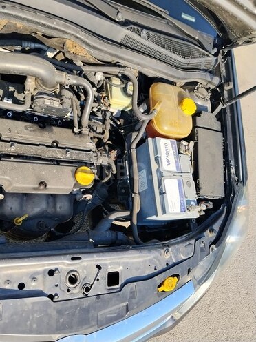 Opel Astra 2010, 292,222 km - 1.4 l - Bakı