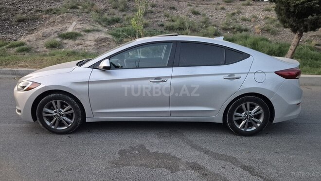 Hyundai Elantra 2017, 55,400 km - 2.0 l - Bakı