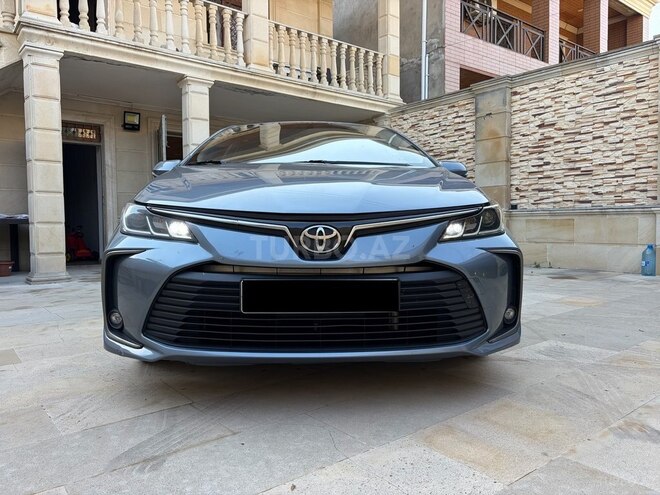 Toyota Corolla 2019, 169,500 km - 1.6 л - Bakı