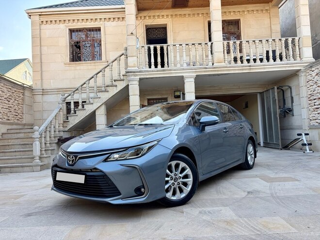 Toyota Corolla 2019, 169,500 km - 1.6 л - Bakı