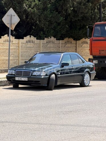 Mercedes C 180 1999, 336,000 km - 1.8 l - Masallı