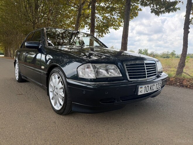 Mercedes C 180 1999, 336,000 km - 1.8 l - Masallı