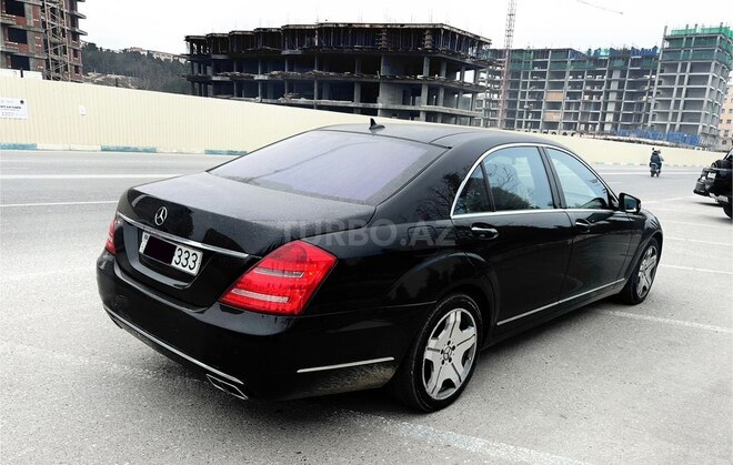 Mercedes S 550 2010, 245,000 km - 5.5 l - Bakı