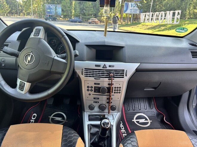 Opel Astra 2009, 170,200 km - 1.4 l - Mingəçevir