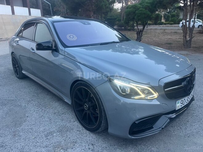 Mercedes E 350 4MATIC 2013, 248,000 km - 3.5 l - Bakı