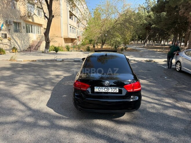 Volkswagen Passat 2013, 299,000 km - 1.8 л - Sumqayıt
