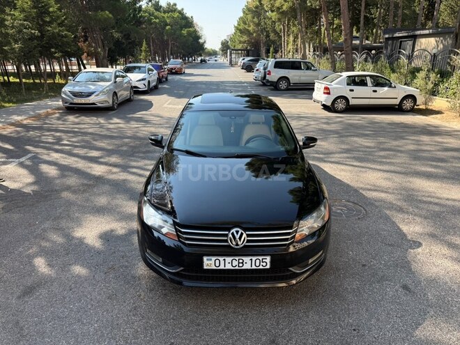 Volkswagen Passat 2013, 299,000 km - 1.8 л - Sumqayıt