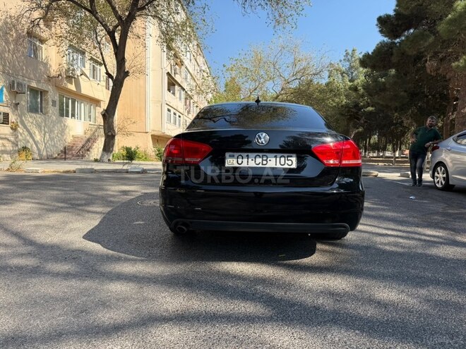 Volkswagen Passat 2013, 299,000 km - 1.8 л - Sumqayıt