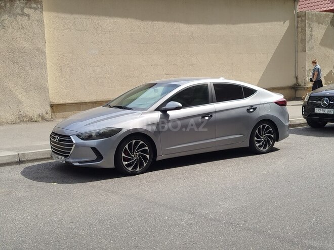 Hyundai Elantra 2017, 143,634 km - 2.0 л - Bakı
