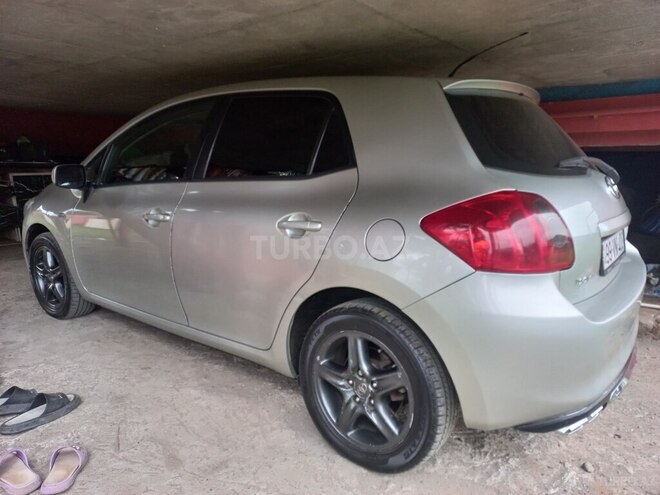 Toyota Auris 2008, 350,000 km - 1.4 l - Astara