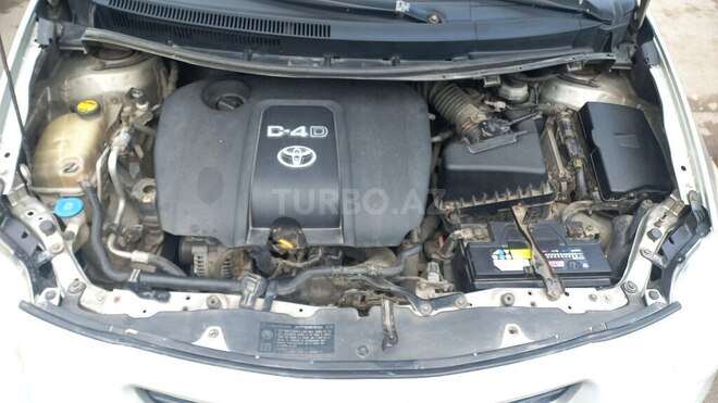 Toyota Auris 2008, 350,000 km - 1.4 l - Astara