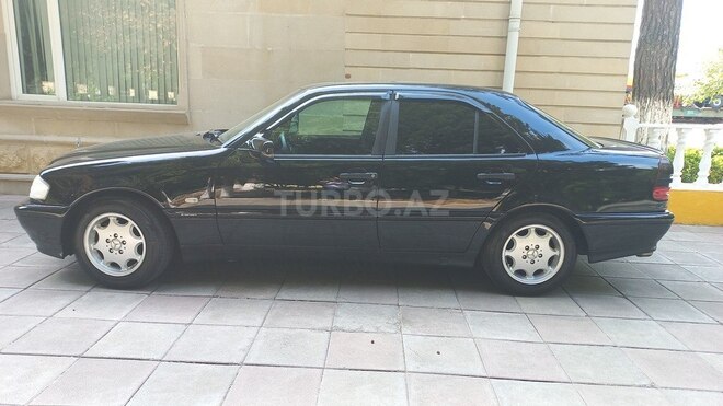 Mercedes C 180 1998, 387,000 km - 1.8 л - Ucar