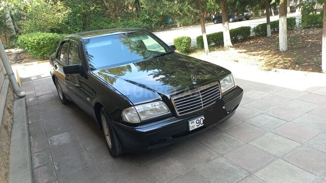 Mercedes C 180 1998, 387,000 km - 1.8 л - Ucar