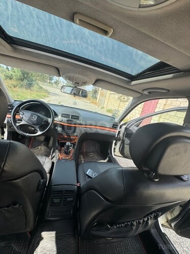 Mercedes E 220 2007, 487,580 km - 2.2 l - Sumqayıt