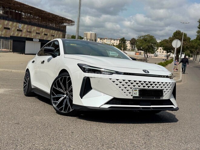 Changan  2025, 34,000 km - 1.5 л - Bakı
