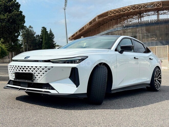 Changan  2025, 34,000 km - 1.5 л - Bakı