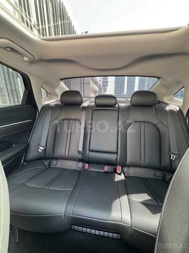 Hyundai Sonata 2025, 2,600 km - 2.0 l - Bakı