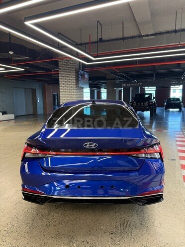 Hyundai Elantra 2022, 110,000 km - 2.0 l - Bakı