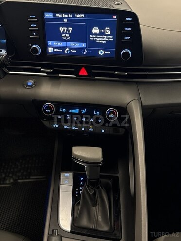 Hyundai Elantra 2022, 110,000 km - 2.0 l - Bakı